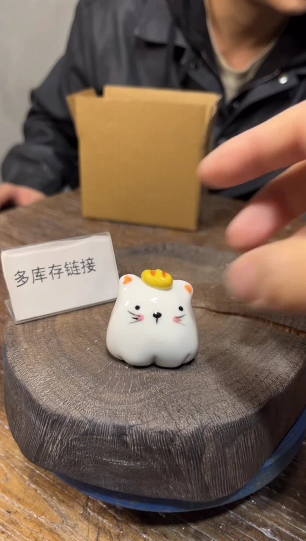 64手绘釉下彩微瑕陶瓷