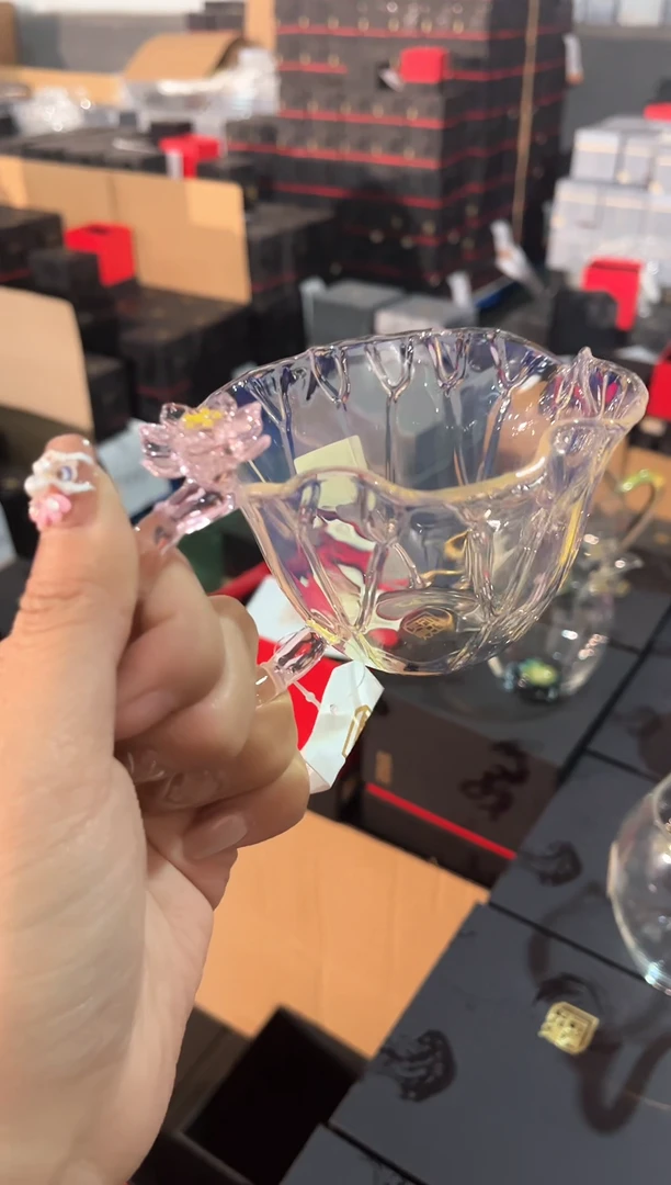 【闪购商品】晶焱和韵粉色测吧公道杯