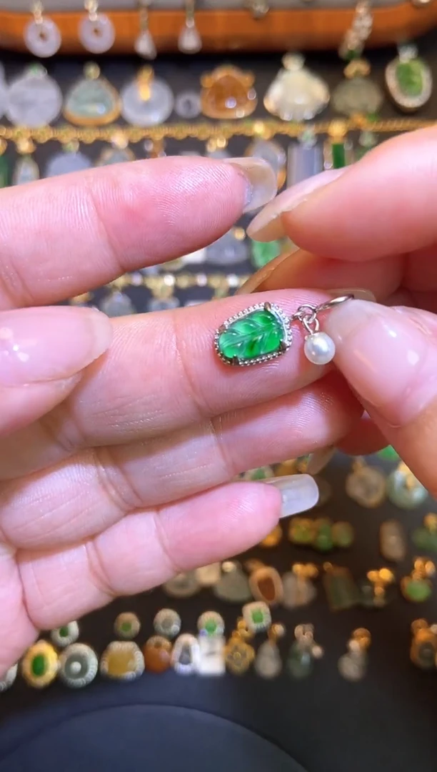 翡翠银S925镶嵌吊坠(不含链)1