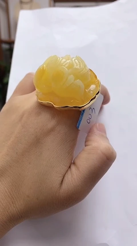 【闪购商品】琥珀裸石银S925镶嵌3号蜜蜡戒指