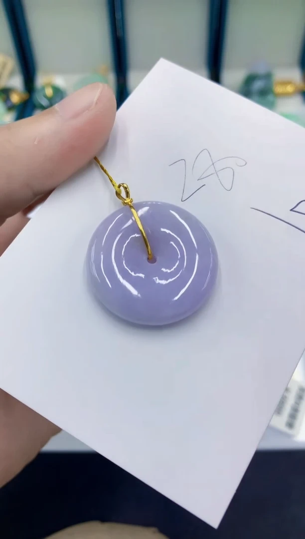 颈饰18K金镶嵌翡翠翡翠