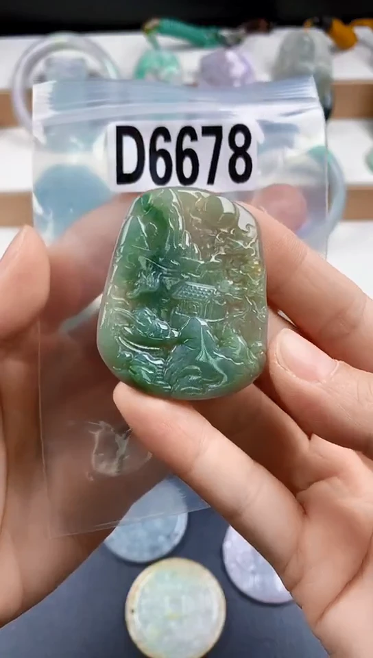 颈饰未镶嵌翡翠天然翡翠吊坠挂件