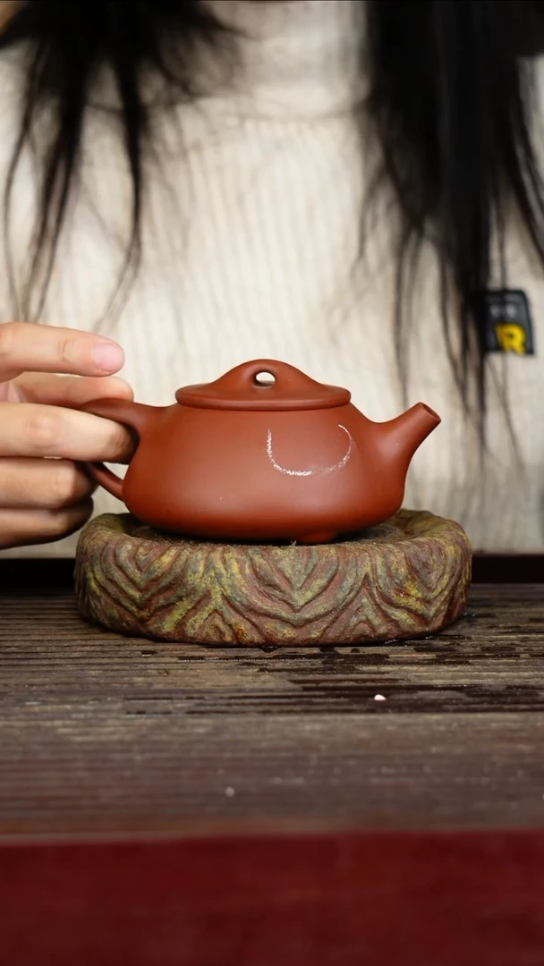 宜兴原矿紫砂壶茶壶宜兴原矿紫砂壶茶壶250C