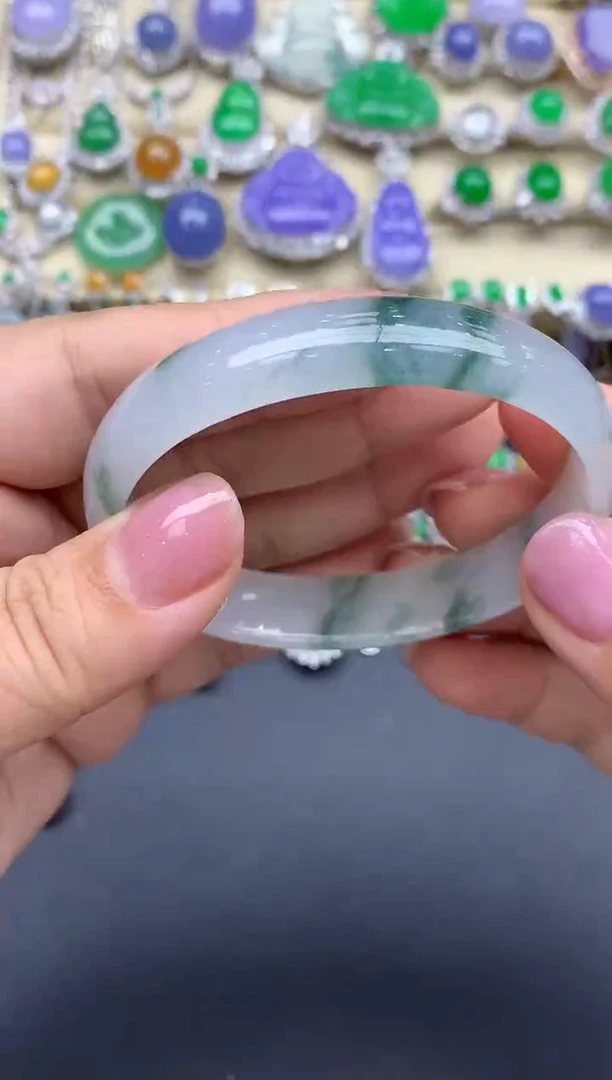 翡翠手镯未镶嵌107-春日珠宝