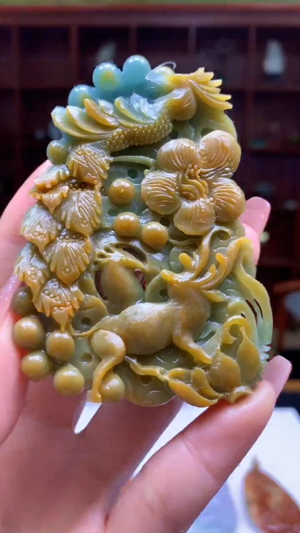 【闪购商品】定制翡翠未镶嵌1081ry-毛货挂件35