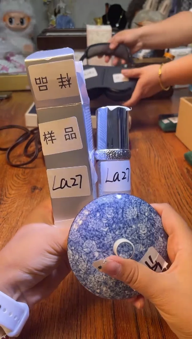 瓷片满20米包邮一单一付LA27
