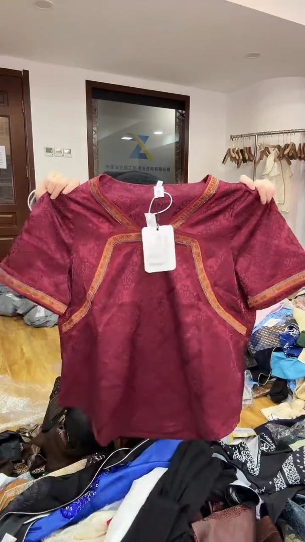 3XL码    135-145斤  半袖