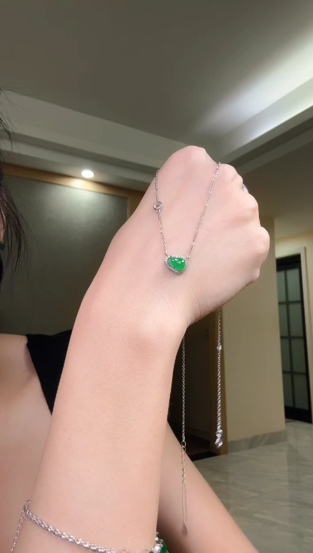 翡翠银S925镶嵌套链天然翡翠套链