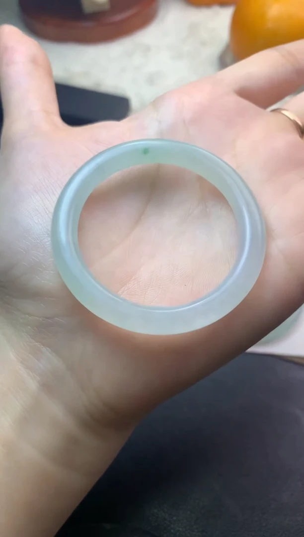 未镶嵌定制翡翠毛货