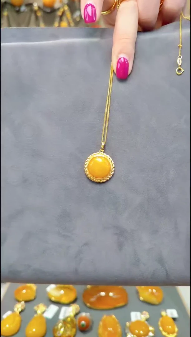 银S925镀金镶嵌蜜蜡吊坠(赠链)﹣B993蜜蜡吊坠