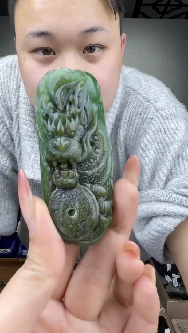 未镶嵌和田玉挂件1