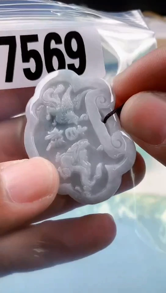 【闪购商品】翡翠挂件未镶嵌天然翡翠吊坠挂件