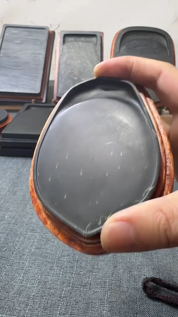 歙砚 老坑 蝉形 一方