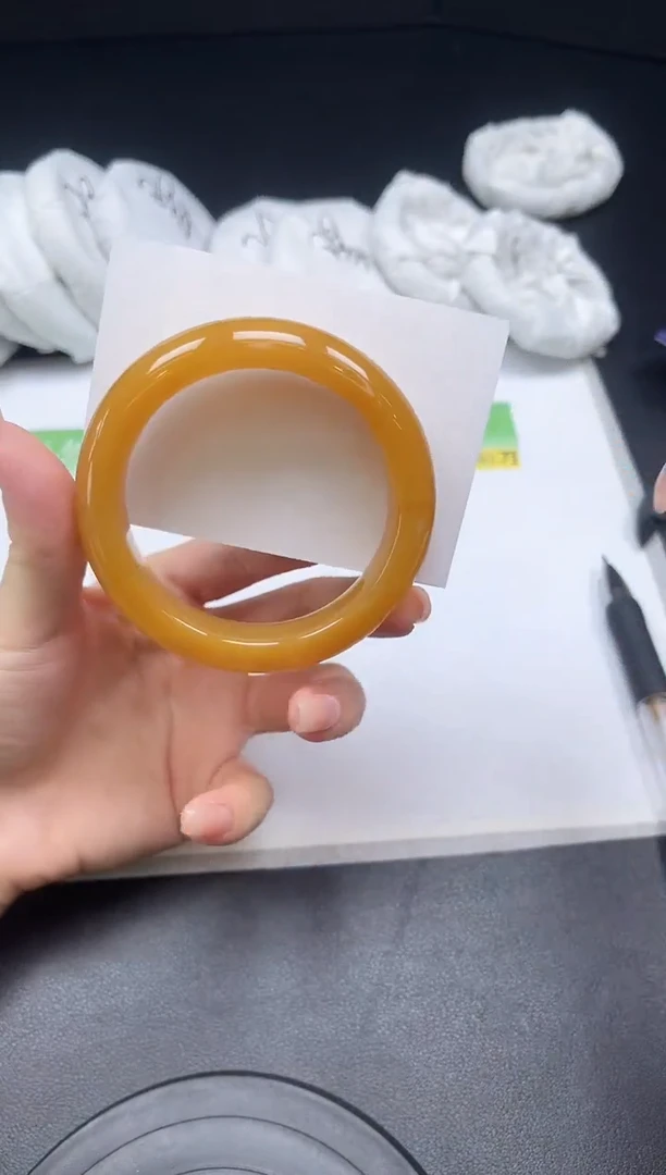 未镶嵌手镯石英质玉025-5657
