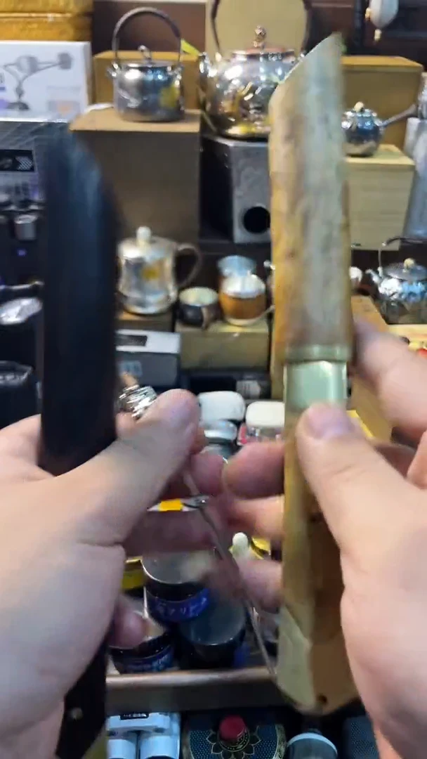 瓷片闪购商品 如图所示