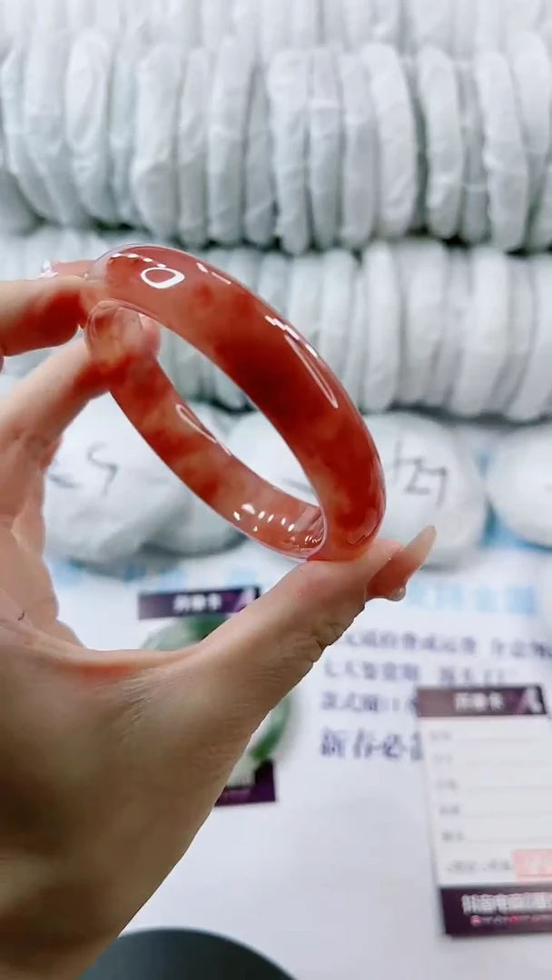 【闪购商品】石英质玉手镯未镶嵌0280088375-62多样性发货