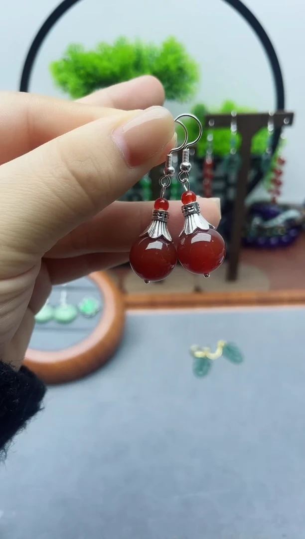 未镶嵌南红玛瑙耳饰257000