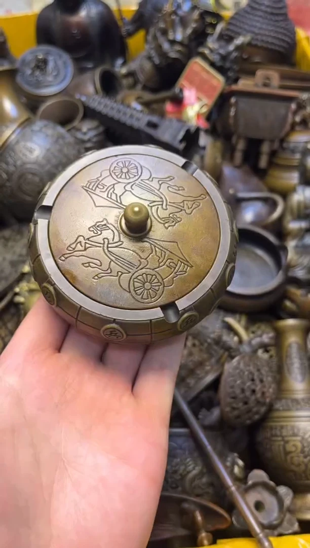 精美铜器，点击下单