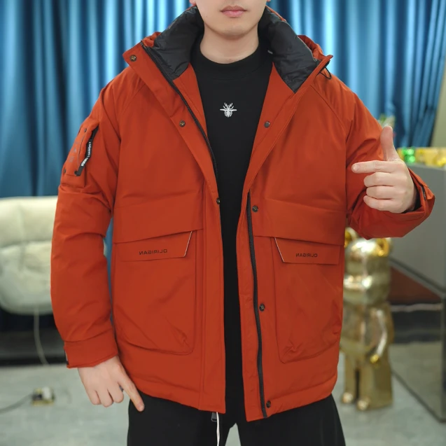 【麦炫严选】男士冬季连帽三防户外纯色短款极寒加厚非标外套603