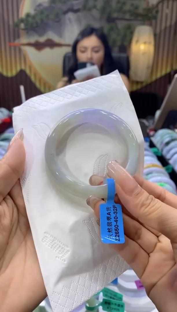 翡翠手镯未镶嵌00005390