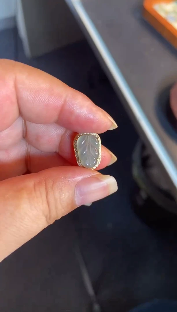 吊坠(不含链)银S925镶嵌翡翠1