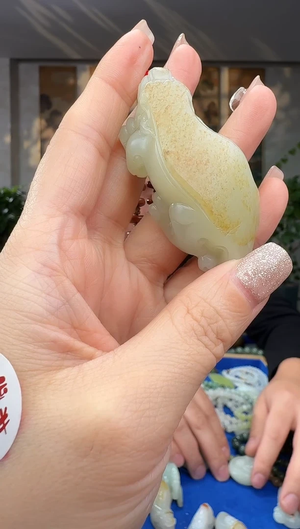 颈饰未镶嵌和田玉拍一发一