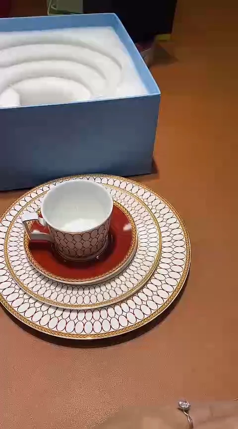 瓷片全场正品,一件不留@@1