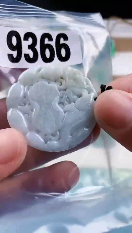 【闪购商品】翡翠挂件未镶嵌天然翡翠吊坠挂件