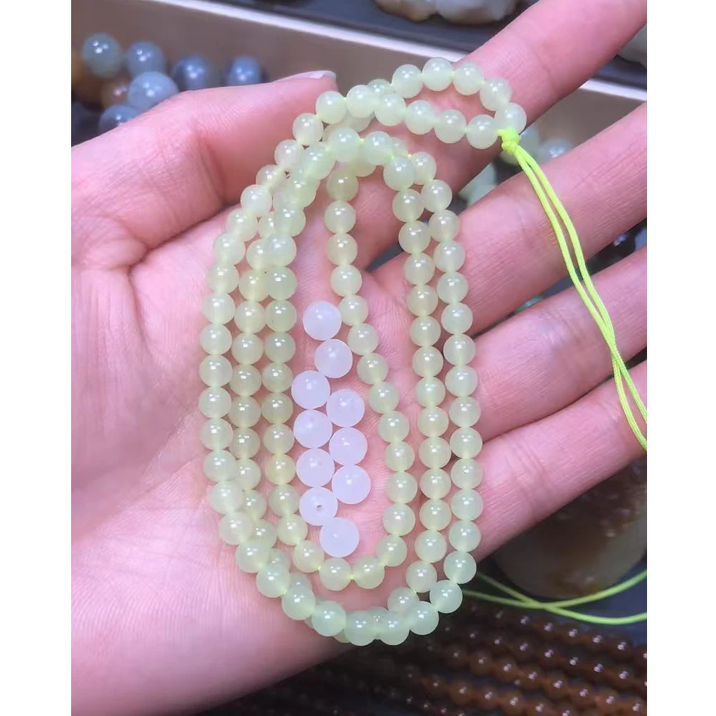 新疆和田玉黄口108