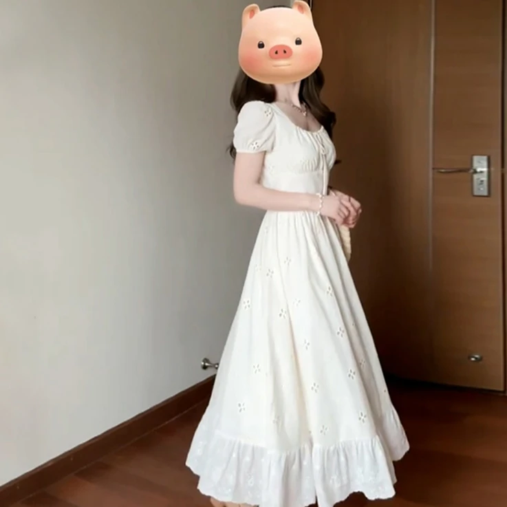 茶歇法式刺绣白色连衣裙子女夏季新款气质温柔风收腰气质长裙