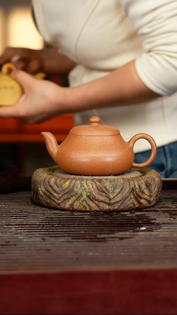 宜兴原矿紫砂壶茶壶宜兴原矿紫砂壶茶壶180C