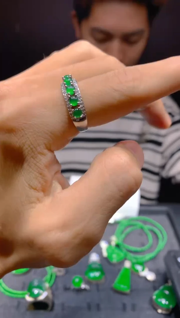 未镶嵌定制翡翠246多样性发货（发其一）