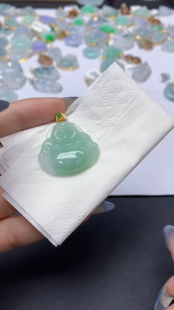 翡翠未镶嵌颈饰天然a货翡翠