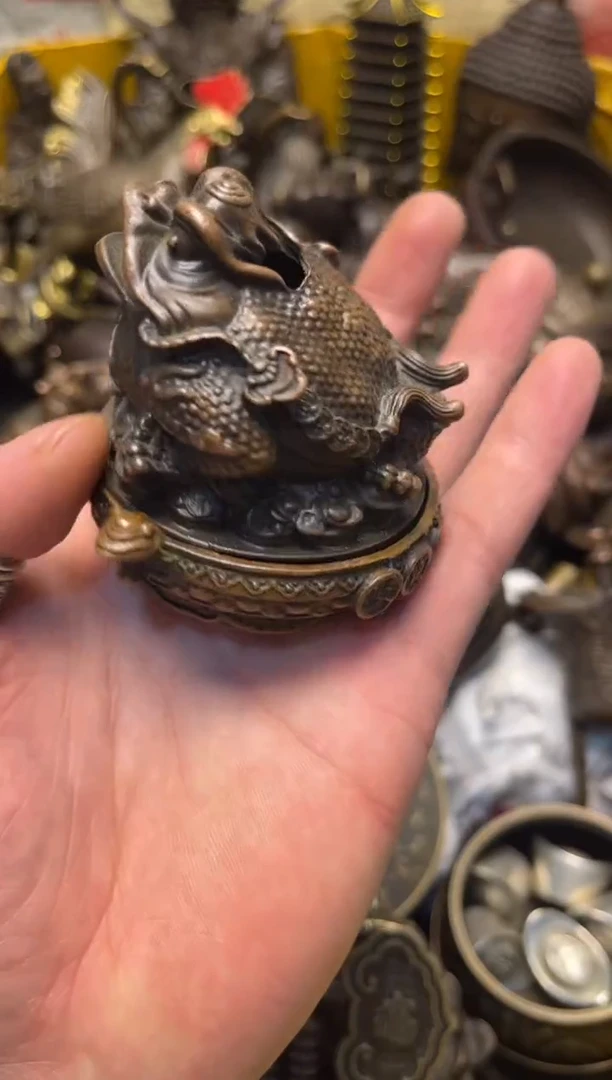 精美铜器，点击下单