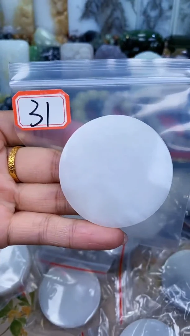 和田玉未镶嵌颈饰和田玉