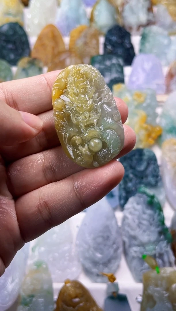 未镶嵌定制翡翠昆****眉毛货定制龙牌 不退不换