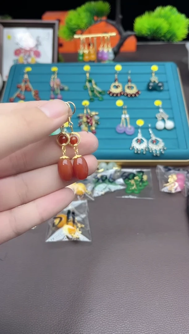 【闪购商品】南红玛瑙耳饰银S925镶嵌525000