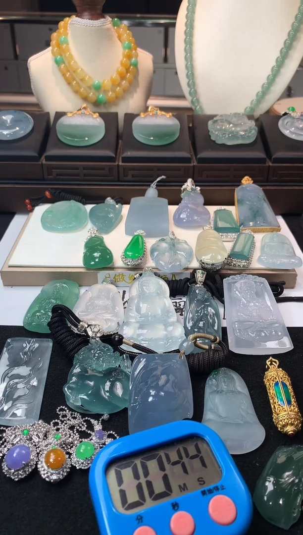 未镶嵌定制翡翠管****️  4048毛货不退不换