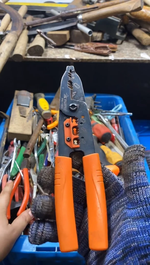 奋****。麻嘎子回流工具