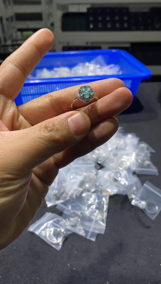 未镶嵌戒指翡翠多样性发货不含链
