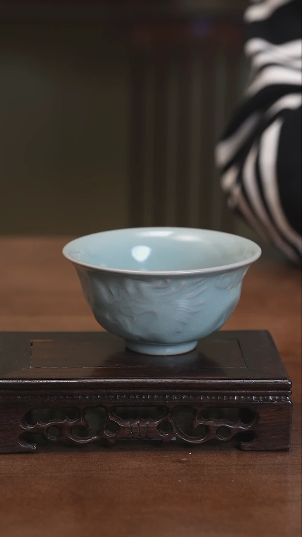 【闪购商品】清凉寺原产地仿古釉小三足旋纹尊