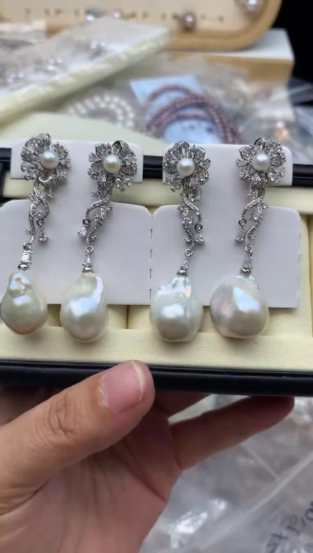 未镶嵌耳饰淡水珍珠多样性发其一，非无暇