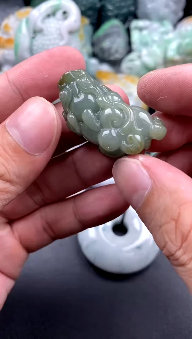 吊坠(不含链)未镶嵌翡翠1
