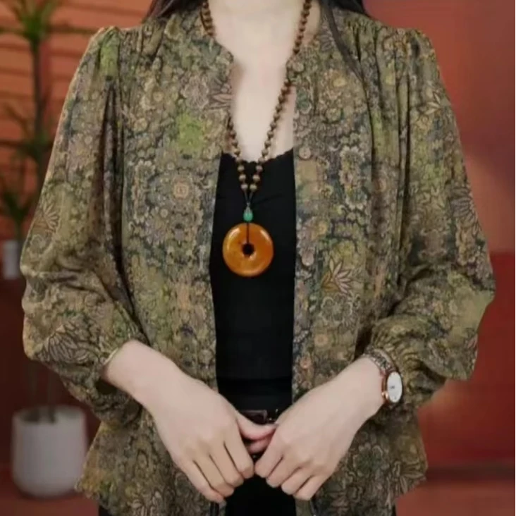 2025年春季高级网红风爆款休闲职业修身气质洋气简约上衣长袖衬衫