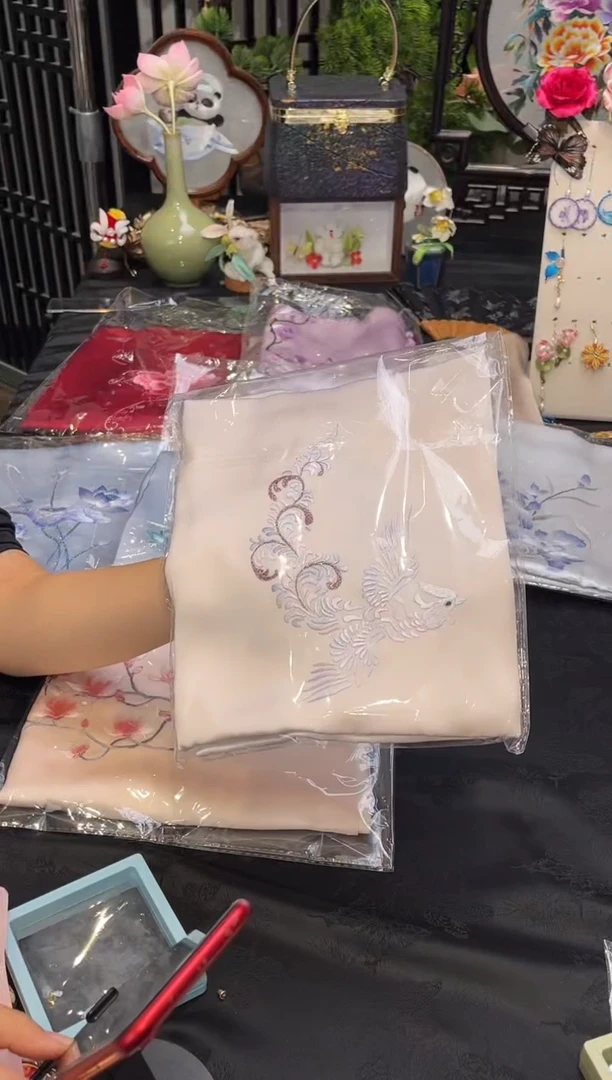 织绣C****.披肩1111