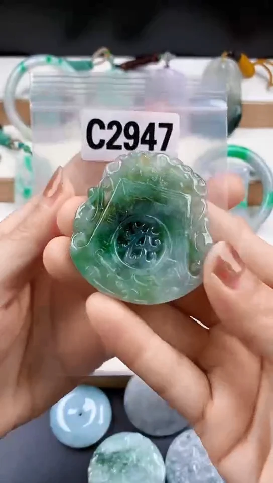 颈饰未镶嵌翡翠天然翡翠吊坠挂件