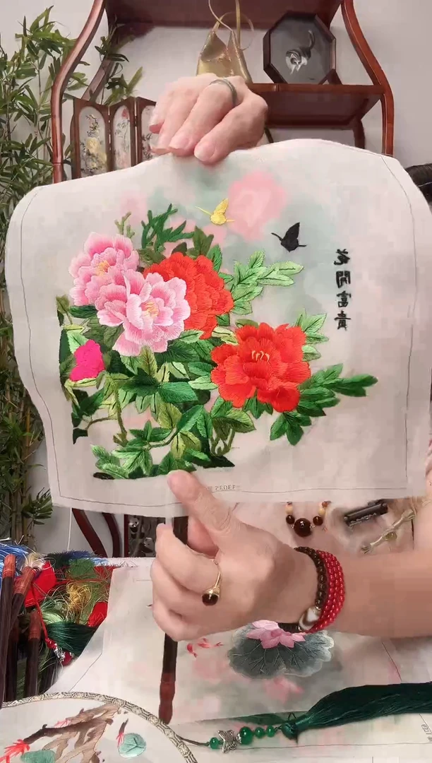 刺绣团扇-双面绣花