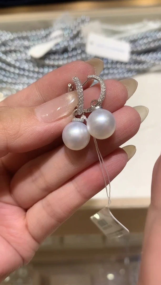 18K金镶嵌耳饰海水珍珠W58|13800