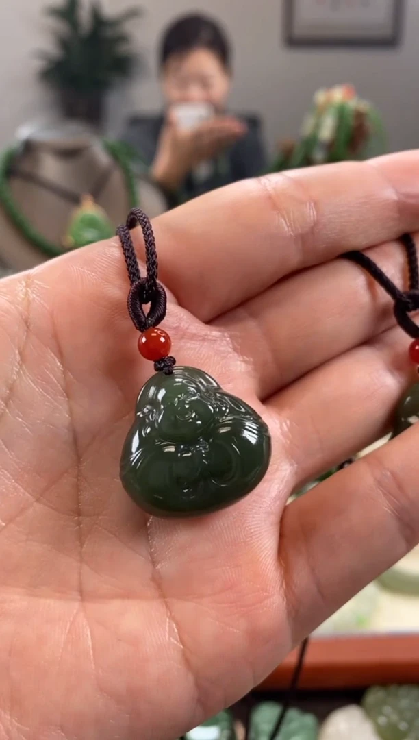 【闪购商品】和田玉颈饰未镶嵌抱抱佛吊坠