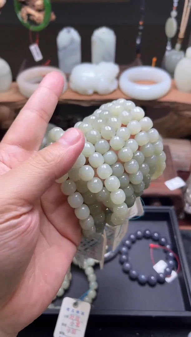 【闪购商品】和田玉手串未镶嵌卡10且末青白 老型 多样性发一